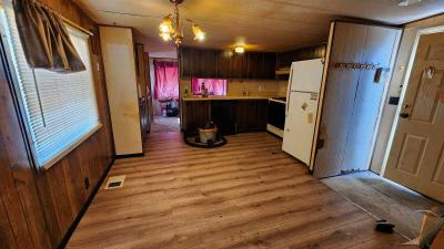 Photo 2 of 20 of home located at 52 Judith Dr. Chaska, MN 55318