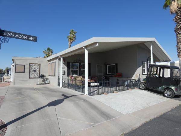 2005  Mobile Home For Sale