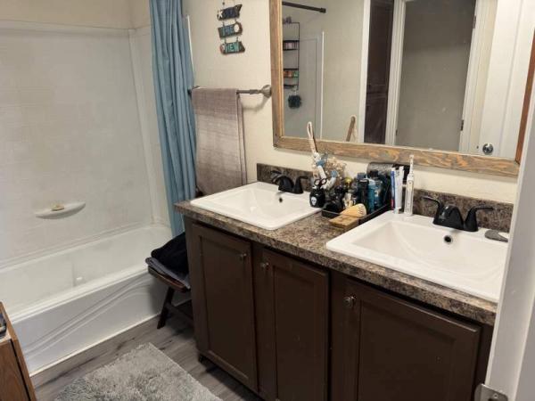 2015 CMH Manufacturing West Manufactured Home