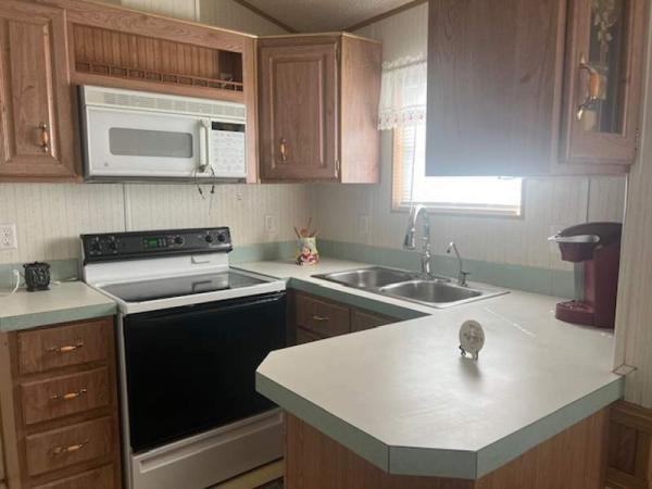 1993 Brit Manufactured Home