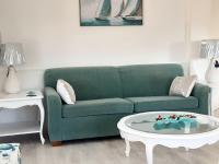 1986 Palm PH4467 Mobile Home