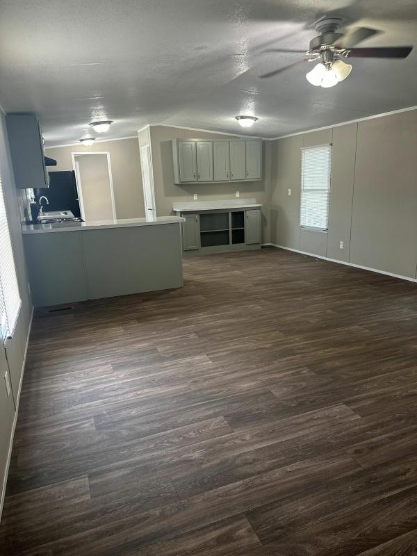 2011 Clayton Homes Inc Xtreme Mobile Home