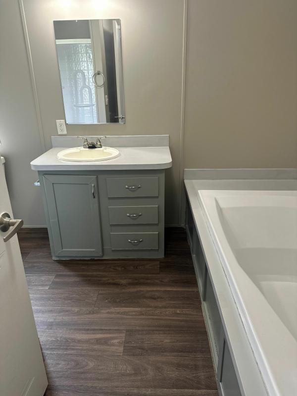 2011 Clayton Homes Inc Xtreme Mobile Home