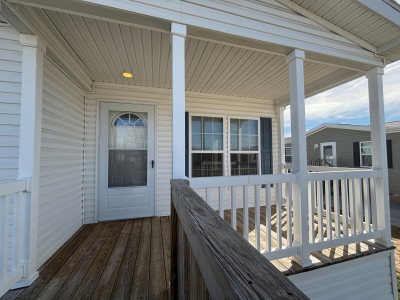 Photo 2 of 13 of home located at 6288 Chadwick Ave Fenton, MI 48430