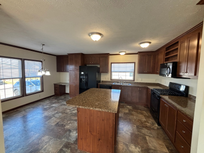 Photo 4 of 13 of home located at 6288 Chadwick Ave Fenton, MI 48430