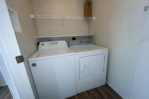 2000 Skyline Mobile Home