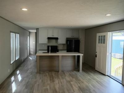 Photo 2 of 14 of home located at 5400 Collins Road, #16 Jacksonville, FL 32244