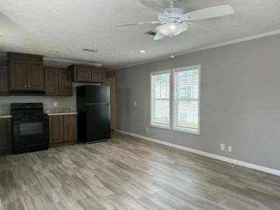 Photo 2 of 14 of home located at 10201 W Beaver St #45 Jacksonville, FL 32220