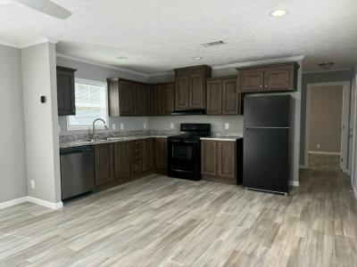 Photo 3 of 14 of home located at 10201 W Beaver St #45 Jacksonville, FL 32220