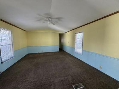 Photo 4 of 11 of home located at 24818 Bradford Harrison Township, MI 48045