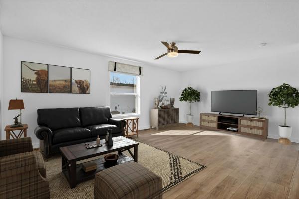 2025 Fairmont 729 430LE28563A  Home