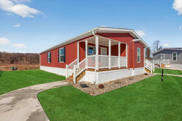 2025 Fairmont 729 430LE28563A  Home