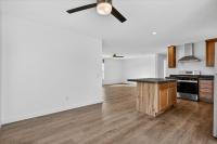 2025 Fairmont 729 430LE28563A  Home