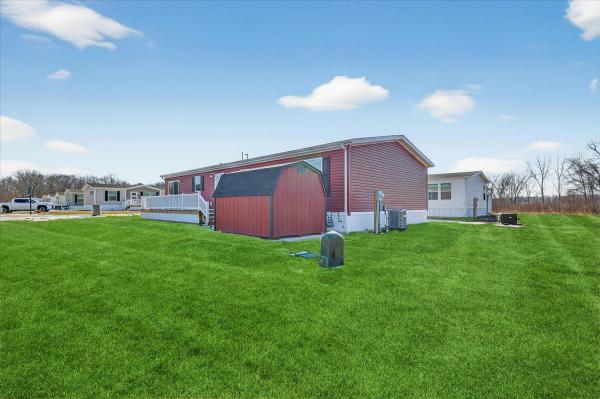 2025 Fairmont 729 430LE28563A  Home