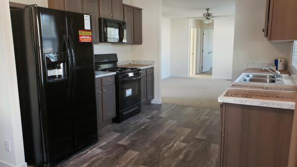 2020 Clayton 9048  Home