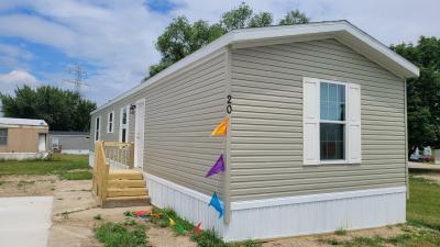 Mobile Home at 8280 East Us 30, Lot #020 Pierceton, IN 46562