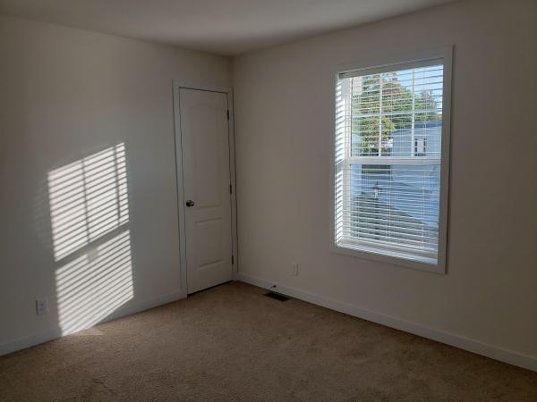 2020 Clayton 9048  Home