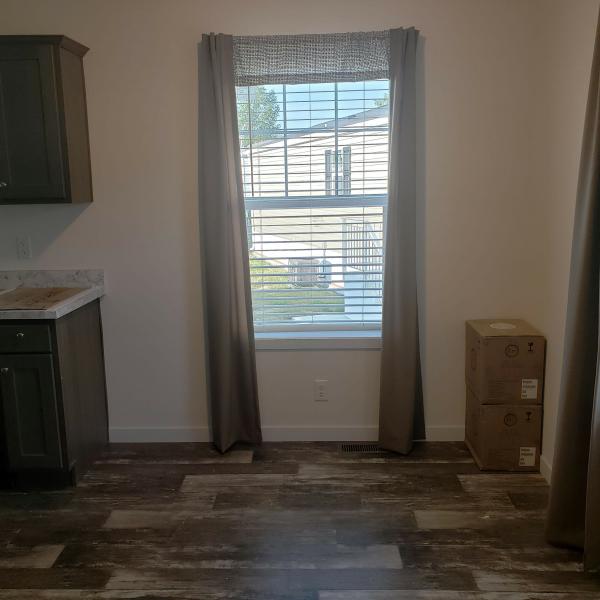 2020 Clayton 9048  Home