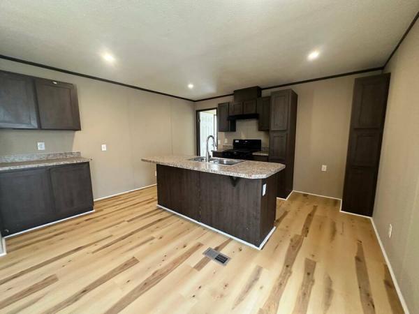 2018  Mobile Home For Sale