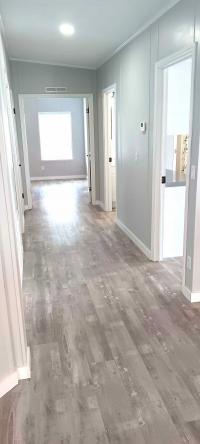 1995 barrington Mobile Home