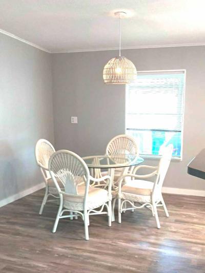 Photo 3 of 14 of home located at 9905 Suncrest Parrish, FL 34219