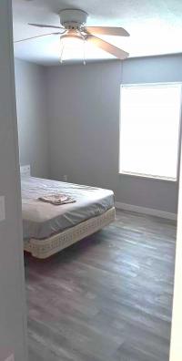 1995 barrington Mobile Home