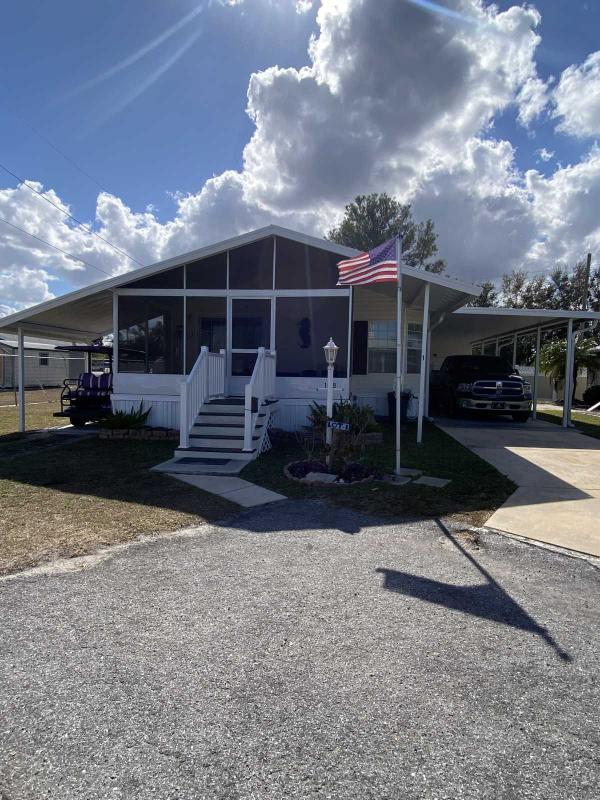 2005  Mobile Home For Sale