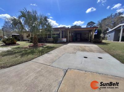 Photo 2 of 73 of home located at 211 E Gleneagles Road Unit A Ocala, FL 34472