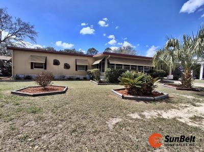 Photo 4 of 73 of home located at 211 E Gleneagles Road Unit A Ocala, FL 34472