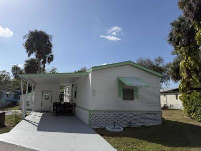 Photo 2 of 36 of home located at 16500 Slater Rd #17 North Fort Myers, FL 33917