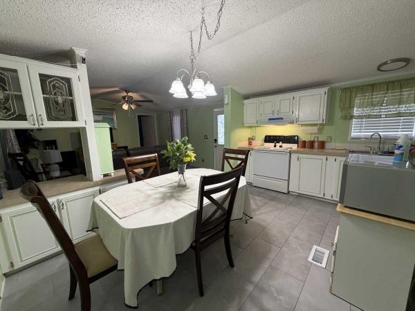 2000 Limi HS Mobile Home