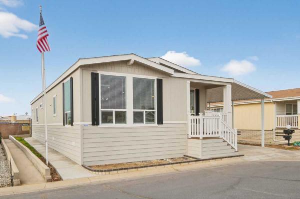 2025 Silvercrest Summit Manufactured Home