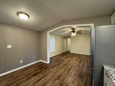 Photo 5 of 9 of home located at 276 Montego Ct Saint Peters, MO 63376