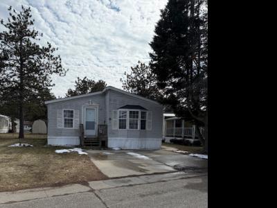 Mobile Home at 8 Balsam Saint Louis, MI 48880