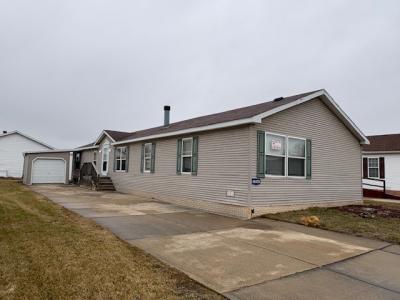 Mobile Home at 45453 Catalpa Blvd Macomb, MI 48044