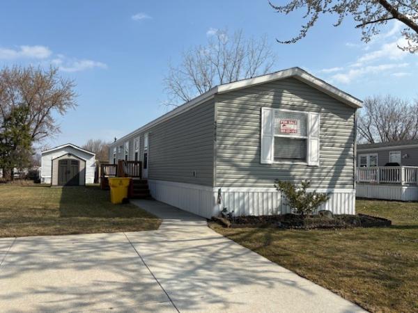 Photo 1 of 2 of home located at 52184 Norfolk Lane Chesterfield, MI 48051