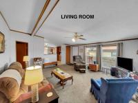 2001 Four Seasons Manufactured Home