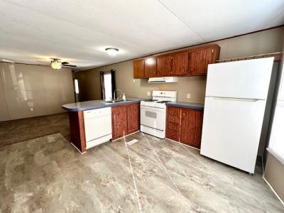 Photo 3 of 11 of home located at 114 English Village Park Nixa, MO 65714
