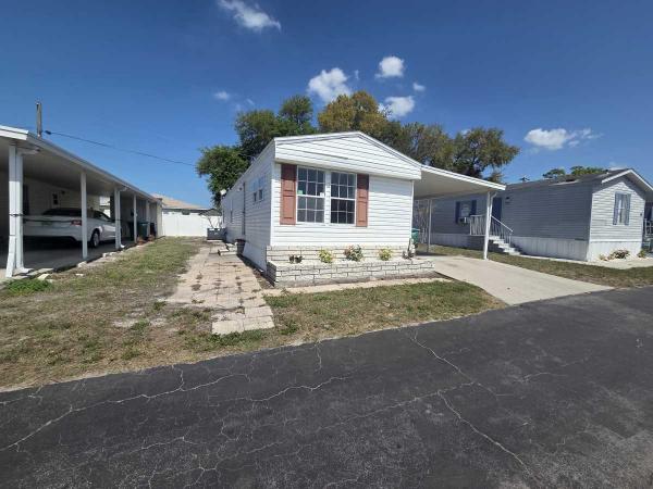  Mobile Home For Sale