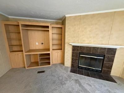 Mobile Home at 1718 Melton Ave NE New Salisbury, IN 47161