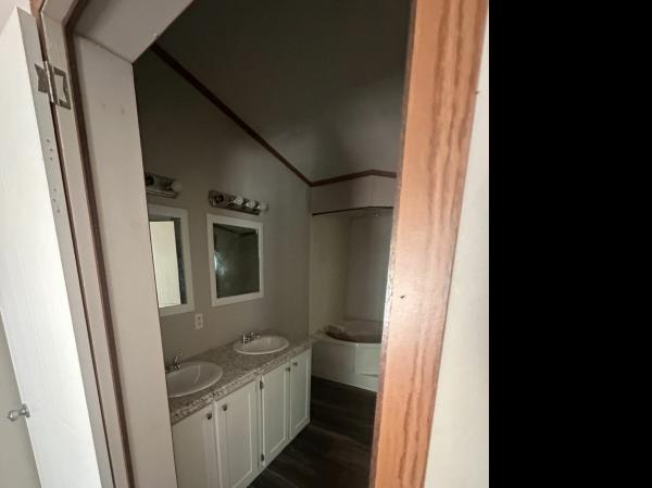 2006 SS6848 Mobile Home For Sale