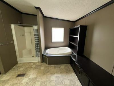 Photo 4 of 25 of home located at 3210 Campbell Ln Tuckerman, AR 72473