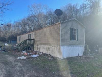 Photo 5 of 5 of home located at 34206 Wood Ln Duke, MO 65461