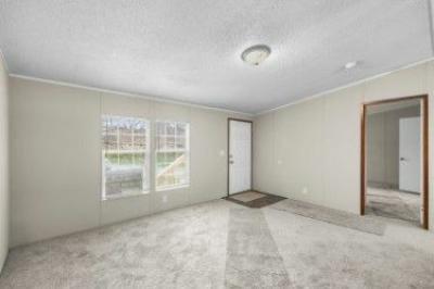 Photo 4 of 23 of home located at 323 Oak Grove Ln Sharps Chapel, TN 37866