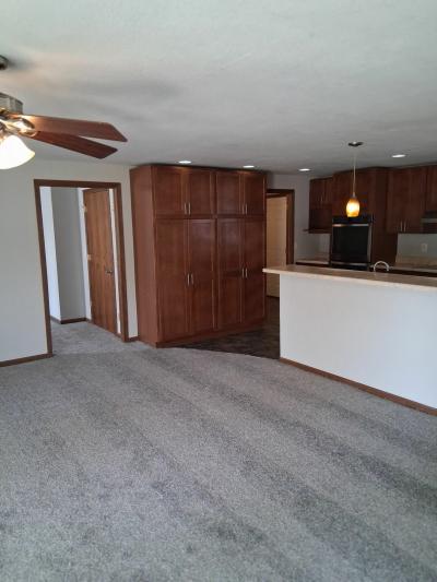 Photo 3 of 16 of home located at 625 Ames St Clyde, OH 43410