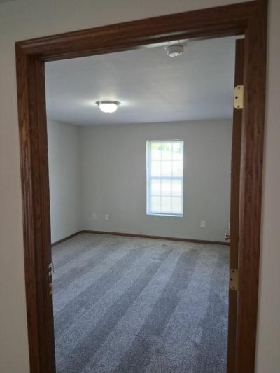 Photo 4 of 16 of home located at 625 Ames St Clyde, OH 43410