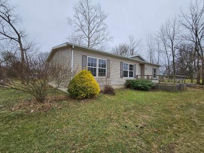 Photo 4 of 10 of home located at 105 Old Lincoln Hwy Upper Sandusky, OH 43351