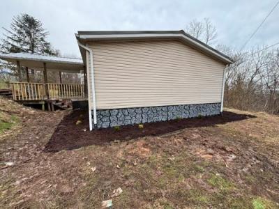 Photo 4 of 12 of home located at 351 Mobile City Road Huntington, WV 25702