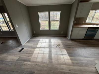 Photo 5 of 12 of home located at 351 Mobile City Road Huntington, WV 25702