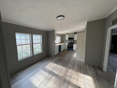 Photo 3 of 12 of home located at 351 Mobile City Road Huntington, WV 25702
